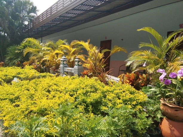 Imagen de los exteriores del Hotel Baan Kenphu. Foto 12