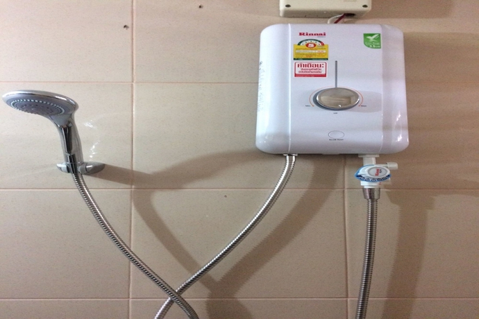 Imagen de la habitación del Hotel Baan Khun Mae Apartment. Foto 18