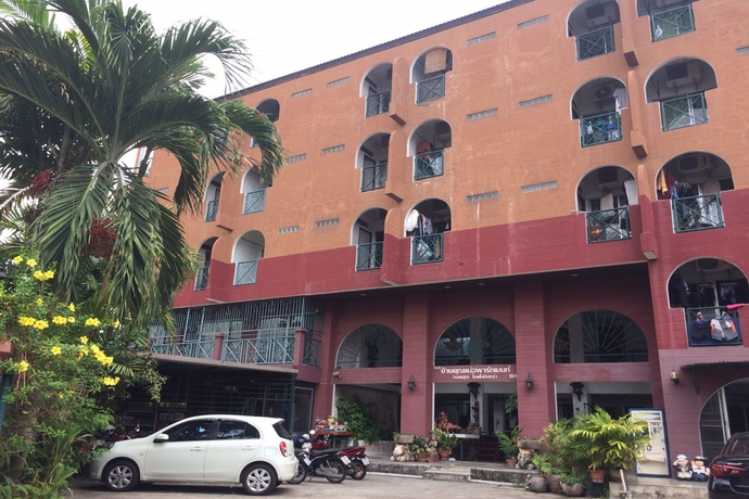 Imagen general del Hotel Baan Khun Mae Apartment. Foto 1
