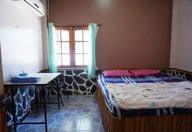 Imagen de la habitación del Hotel Baan Kieng Dao Resort. Foto 15