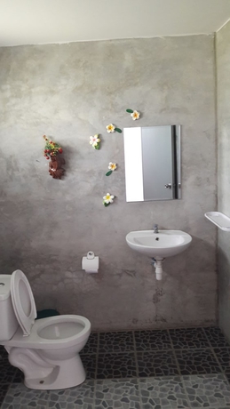 Imagen de la habitación del Hotel Baan Kiengtalay Samroiyod. Foto 13