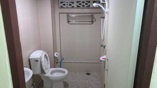 Imagen de la habitación del Hotel Baan Kitsada. Foto 14