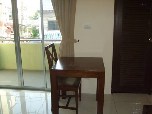 Imagen de la habitación del Hotel Baan Kittima. Foto 5