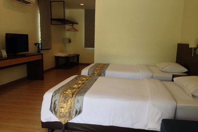 Imagen de la habitación del Hotel Baan Klang Aow Beach Resort. Foto 10