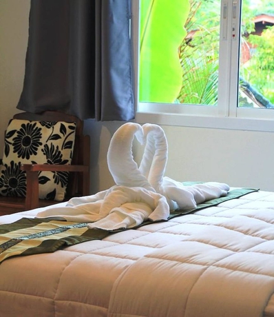 Imagen de la habitación del Hotel Baan Klangsuan Bang Korbua. Foto 3