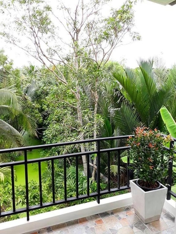 Imagen de la habitación del Hotel Baan Klangsuan Bang Korbua. Foto 11
