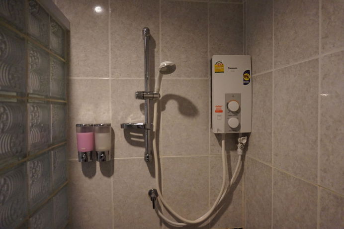 Imagen de la habitación del Hotel Baan Krittika. Foto 12