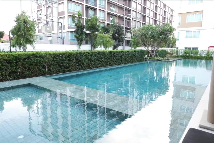 Imagen de la piscina del Hotel Baan Kukiang At Hua Hin. Foto 18