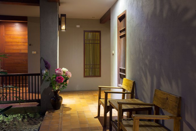 Imagen de los interiores del Hotel Baan La Poon. Foto 14