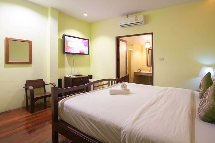 Imagen de la habitación del Hotel Baan La Poon. Foto 7