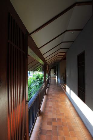 Imagen de los interiores del Hotel Baan La Poon. Foto 17