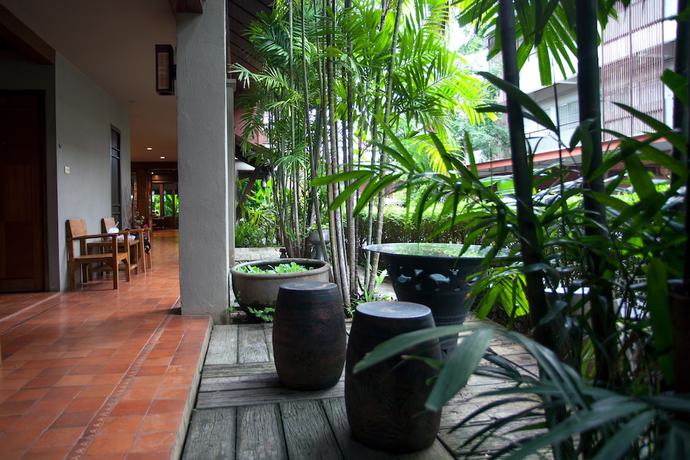 Imagen de los exteriores del Hotel Baan La Poon. Foto 12