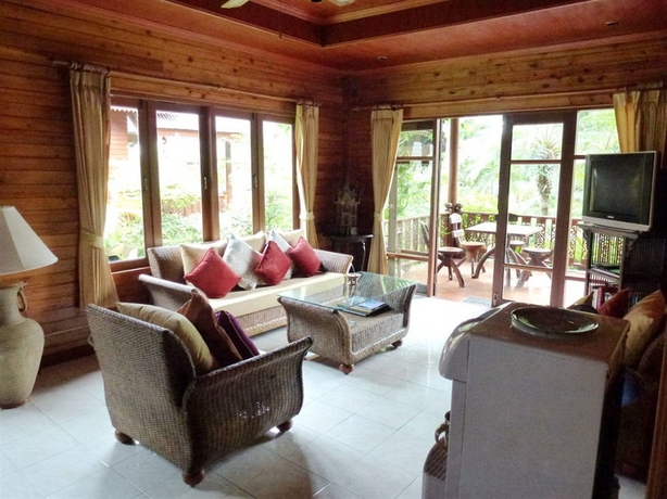 Imagen de los interiores del Hotel Baan Laem Noi Villa. Foto 6