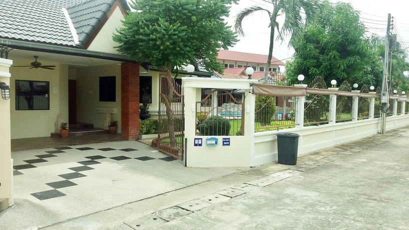 Imagen de los interiores del Hotel Baan Laksee Pool Villa. Foto 18