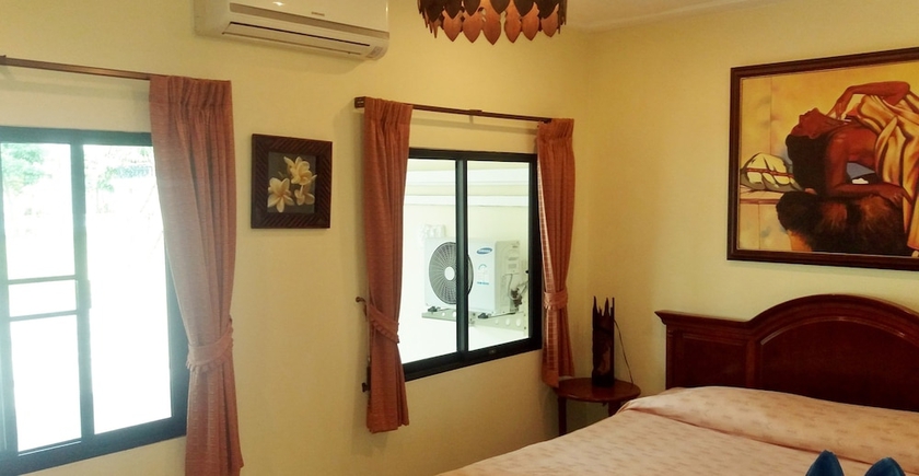 Imagen de la habitación del Hotel Baan Laksee Pool Villa. Foto 5