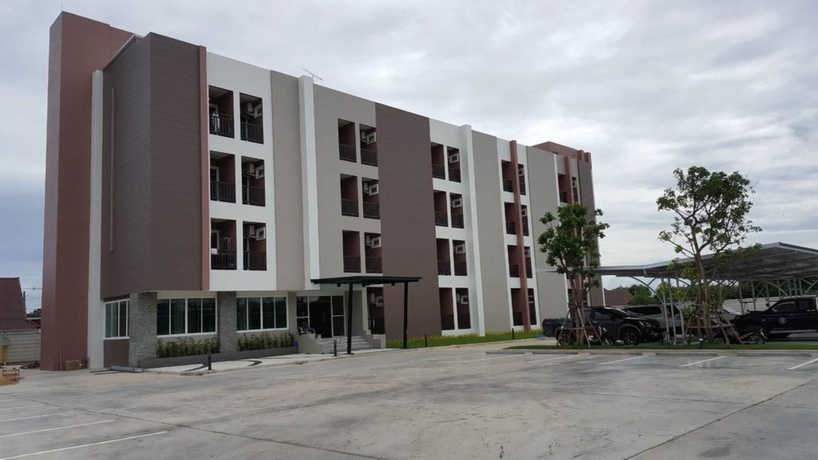 Imagen de los exteriores del Hotel Baan Lamoon. Foto 9