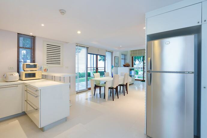 Imagen general del Hotel Baan Lonsai Beachfront Condominium. Foto 16