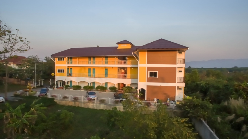 Imagen de los exteriores del Hotel Baan Lugchang. Foto 14