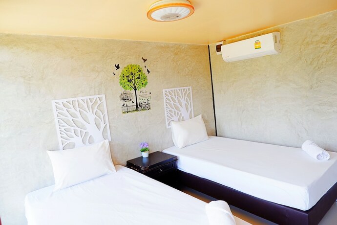 Imagen general del Hotel Baan Lung Yod Resort Keangkrachan. Foto 8