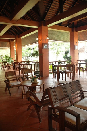 Imagen del bar/restaurante del Hotel Baan Mai Beachfront Phuket Lone Island. Foto 5