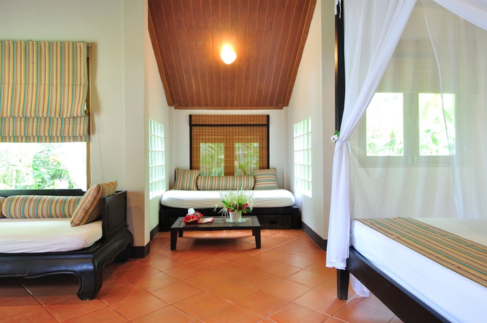 Imagen de los interiores del Hotel Baan Mai Beachfront Phuket Lone Island. Foto 15