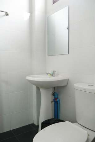 Imagen de la habitación del Hotel Baan Mai Guest House. Foto 13