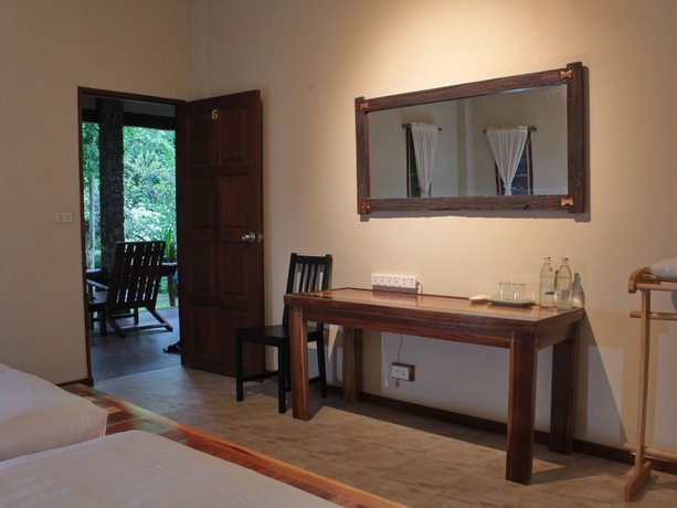 Imagen de la habitación del Hotel Baan Maka Nature Lodge. Foto 5
