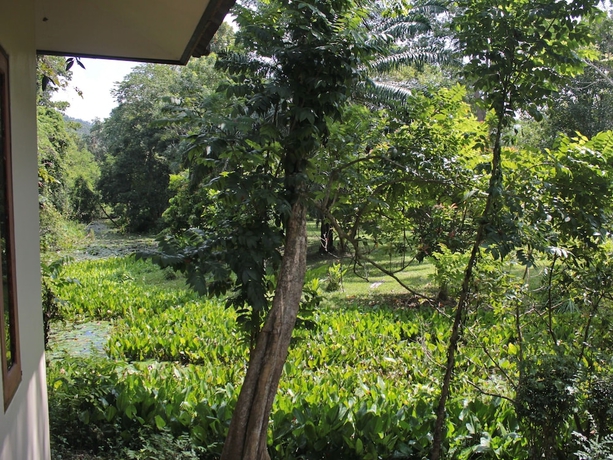 Imagen de la habitación del Hotel Baan Maka Nature Lodge. Foto 17