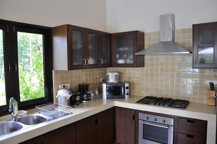 Imagen de la habitación del Hotel Baan Malisa. Foto 10