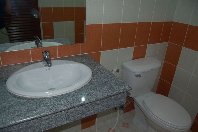 Imagen de los interiores del Hotel Baan Manthana House. Foto 12