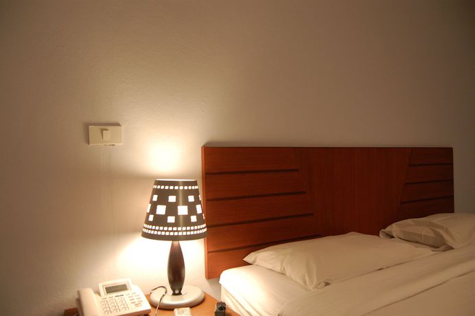 Imagen de la habitación del Hotel Baan Manthana House. Foto 6