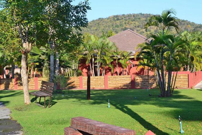 Imagen general del Hotel Baan Me Suk Spa and Resort Hua-hin. Foto 2