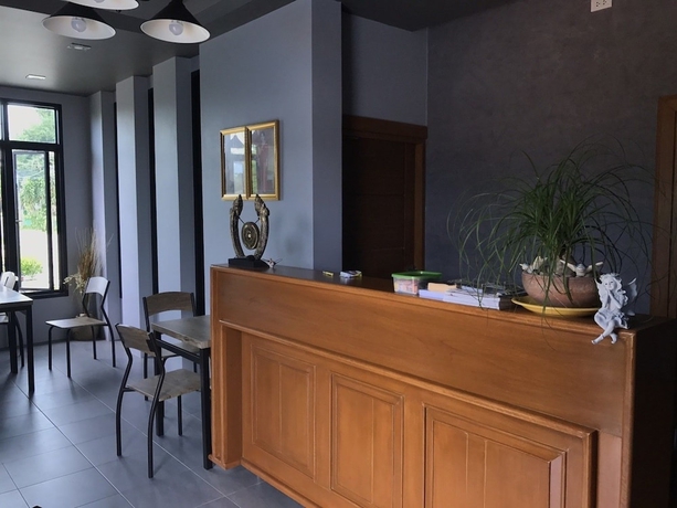 Imagen de los interiores del Hotel Baan Mee Phuket. Foto 19