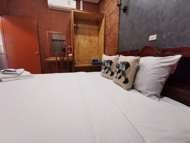 Imagen de la habitación del Hotel Baan Mee Phuket. Foto 9