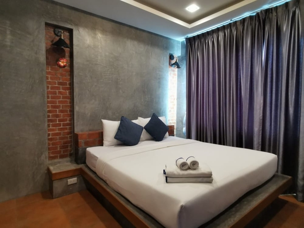 Imagen de la habitación del Hotel Baan Mee Phuket. Foto 11