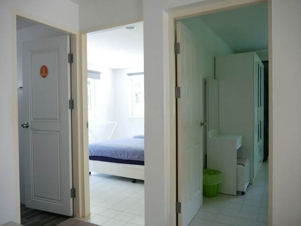 Imagen de la habitación del Hotel Baan Must Sea. Foto 17