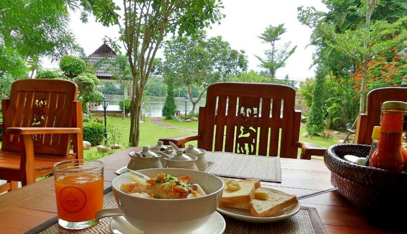 Imagen del bar/restaurante del Hotel Baan Nam Pen Resort. Foto 16