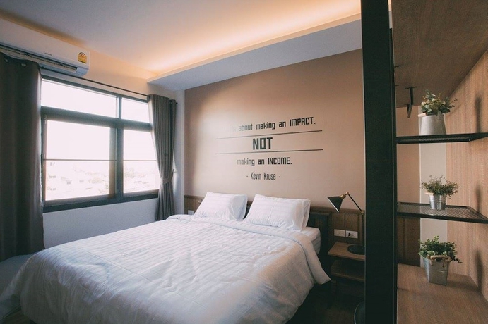 Imagen de la habitación del Hotel Baan Noppadol. Foto 10