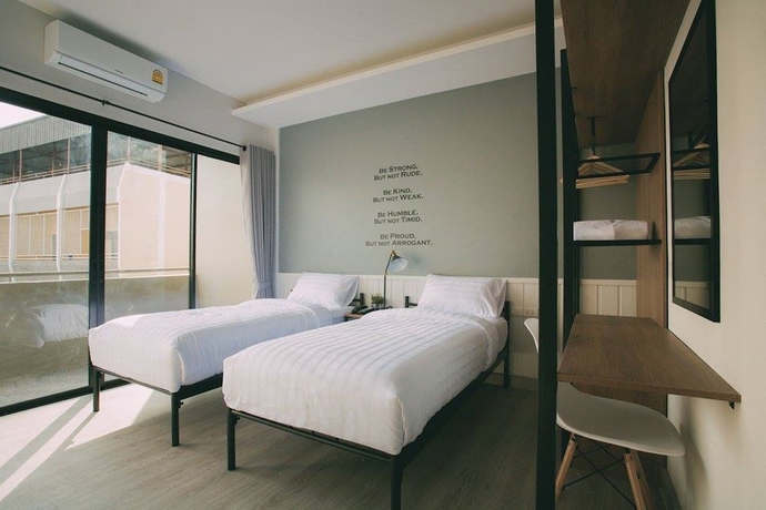 Imagen de la habitación del Hotel Baan Noppadol. Foto 12