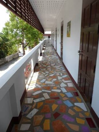 Imagen general del Hotel Baan Nukanong Guesthouse. Foto 6