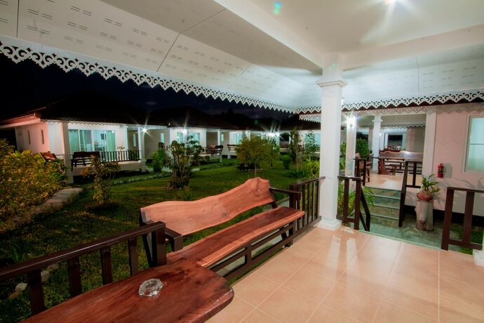 Imagen general del Hotel Baan Opun Garden Resort. Foto 5