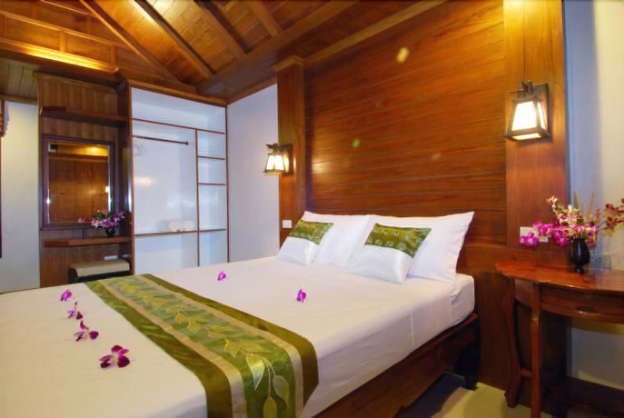 Imagen de la habitación del Hotel Baan Pakgasri Hideaway. Foto 4