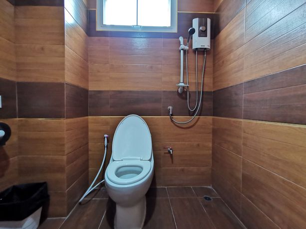 Imagen de la habitación del Hotel Baan Pattamaporn. Foto 7
