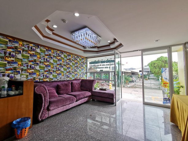 Imagen de los interiores del Hotel Baan Pattamaporn. Foto 18