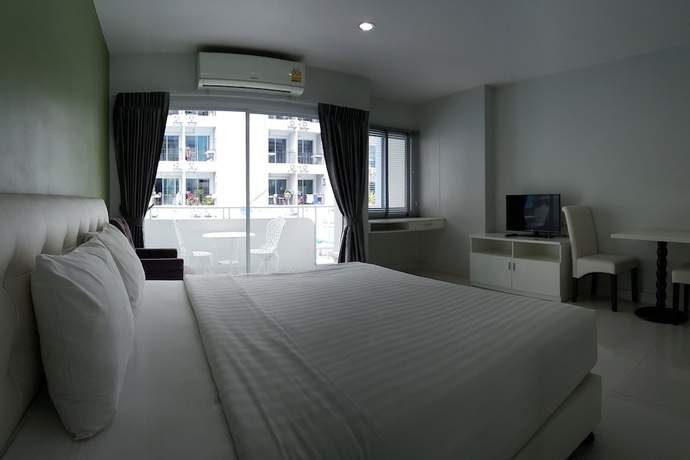 Imagen de la habitación del Hotel Baan Pattaya Plus. Foto 2