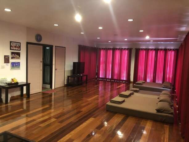 Imagen de la habitación del Hotel Baan Phor Bangkontee. Foto 18