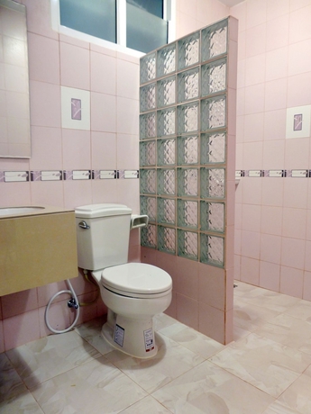 Imagen de la habitación del Hotel Baan Phra Chan. Foto 10