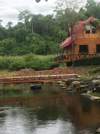 Imagen general del Hotel Baan Phukaotoknam Resort. Foto 14