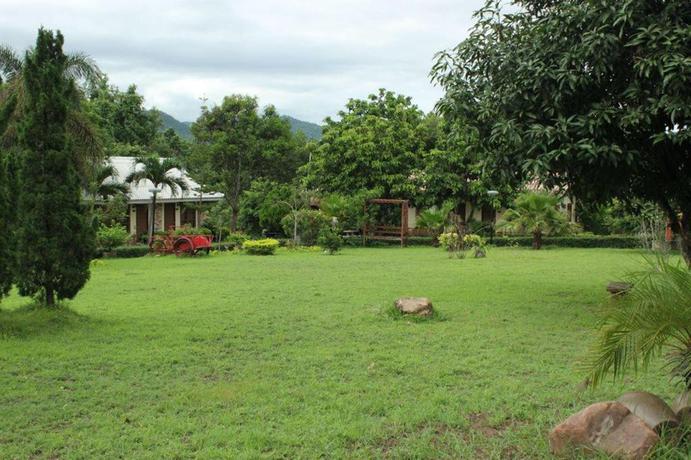 Imagen general del Hotel Baan Phuthadol. Foto 8