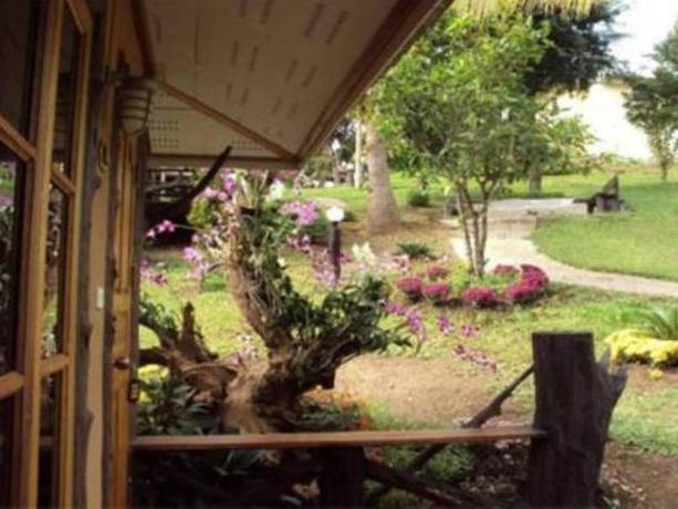 Imagen de los interiores del Hotel Baan Phuthadol. Foto 20